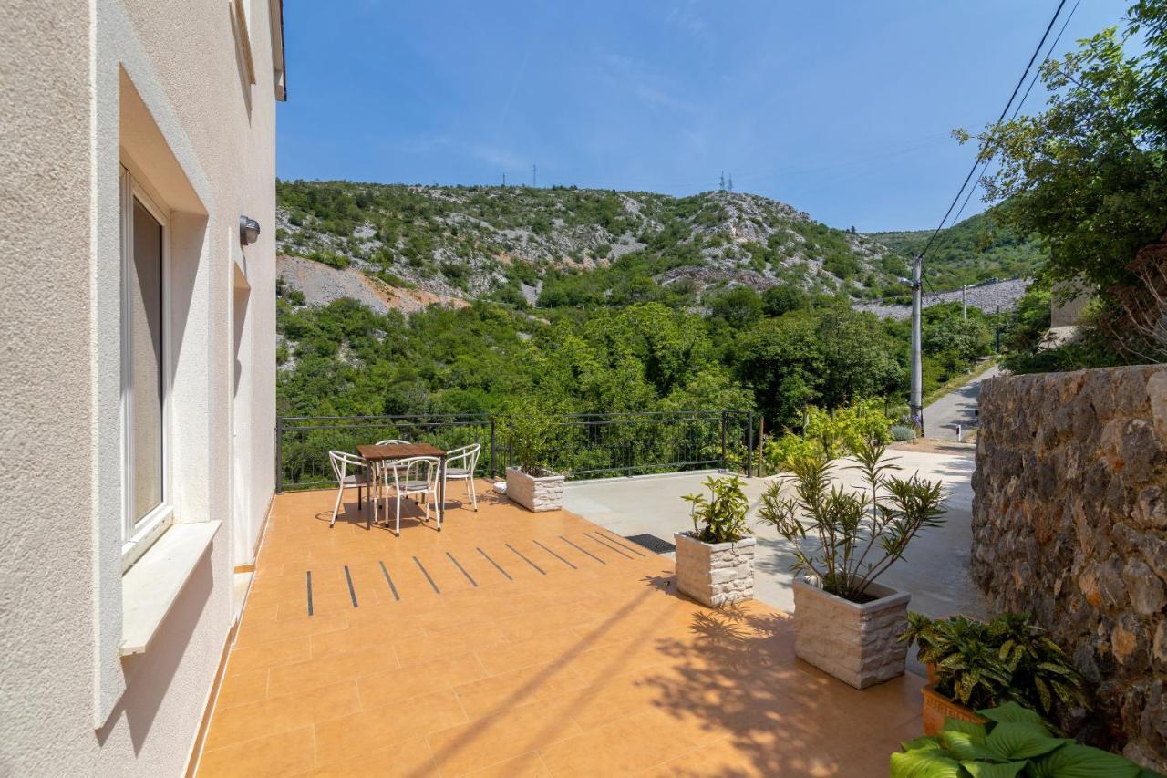 Dora Apartment Сень Экстерьер фото