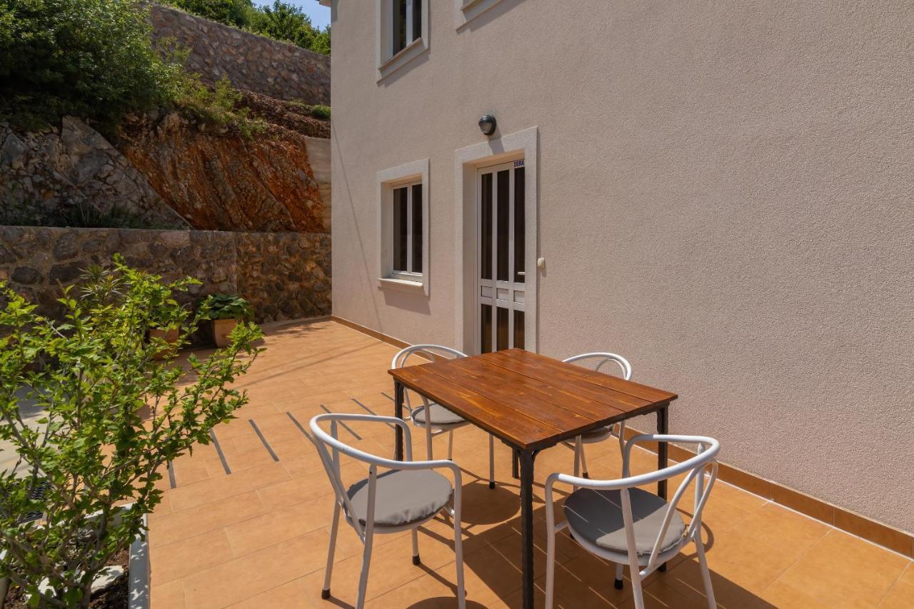 Dora Apartment Сень Экстерьер фото